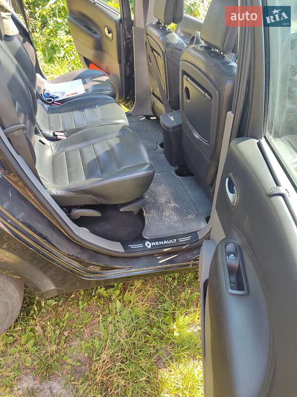 Минивэн Renault Scenic 2004 в Нежине фото 4 Минивэн Renault Scenic 2004 в Нежине