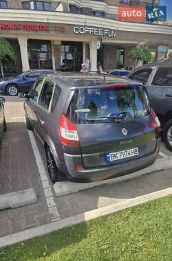 Минивэн Renault Scenic 2006 в Киеве