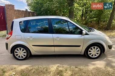 Минивэн Renault Scenic 2005 в Кропивницком