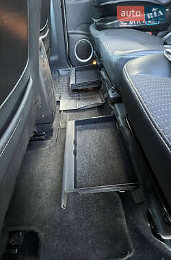 Минивэн Renault Scenic 2011 в 