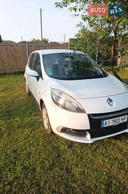 Минивэн Renault Scenic 2012 в Яготине
