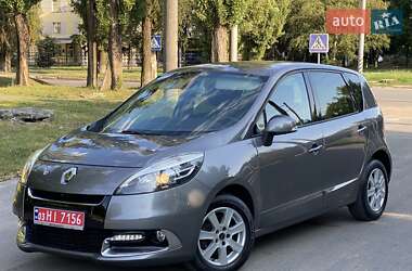 Мінівен Renault Scenic 2012 в 