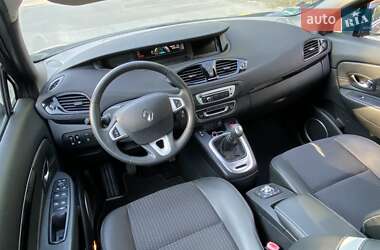 Мінівен Renault Scenic 2012 в 