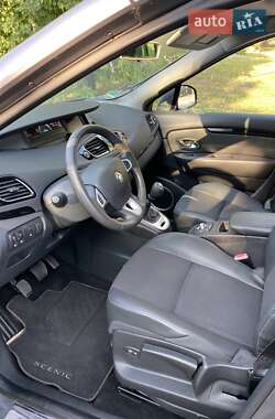 Мінівен Renault Scenic 2012 в 