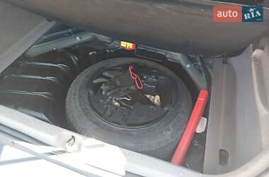 Минивэн Renault Scenic 2005 в 