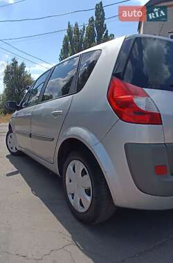 Минивэн Renault Scenic 2007 в 