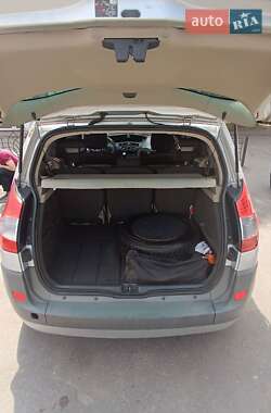 Минивэн Renault Scenic 2007 в 