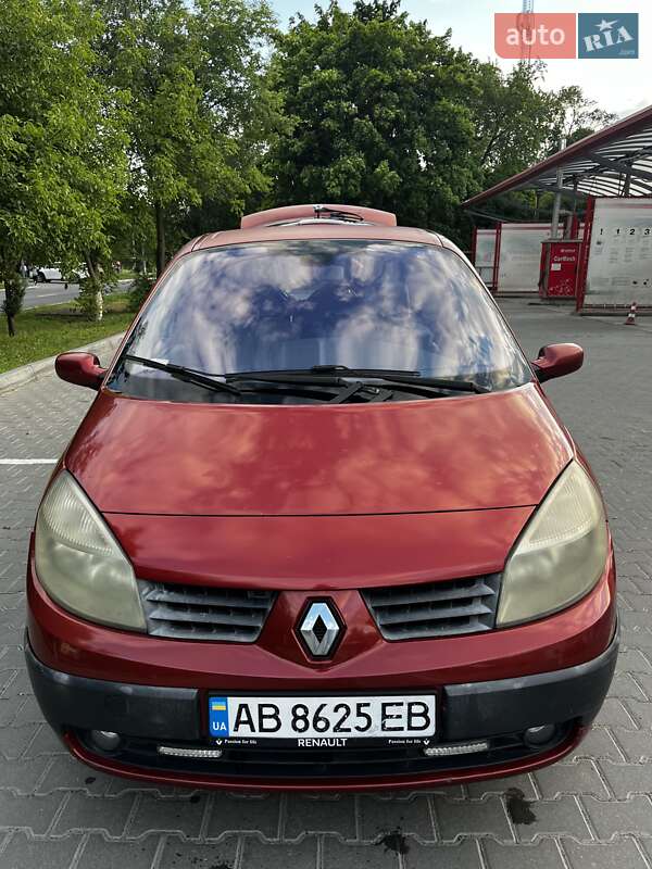 Минивэн Renault Scenic 2005 в Ладыжине