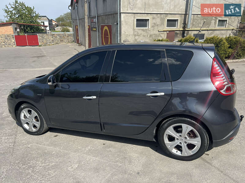 Мінівен Renault Scenic 2011 в Вінниці