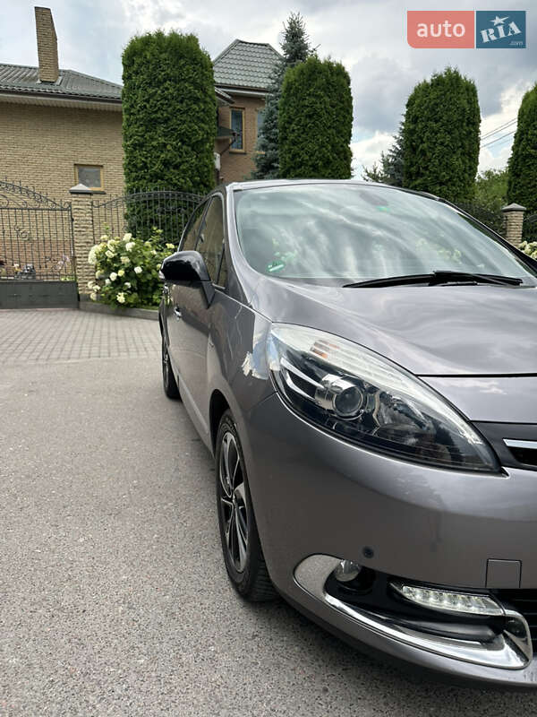 Минивэн Renault Scenic 2014 в Луцке