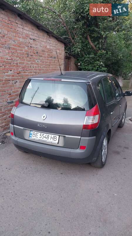 Минивэн Renault Scenic 2005 в Первомайске