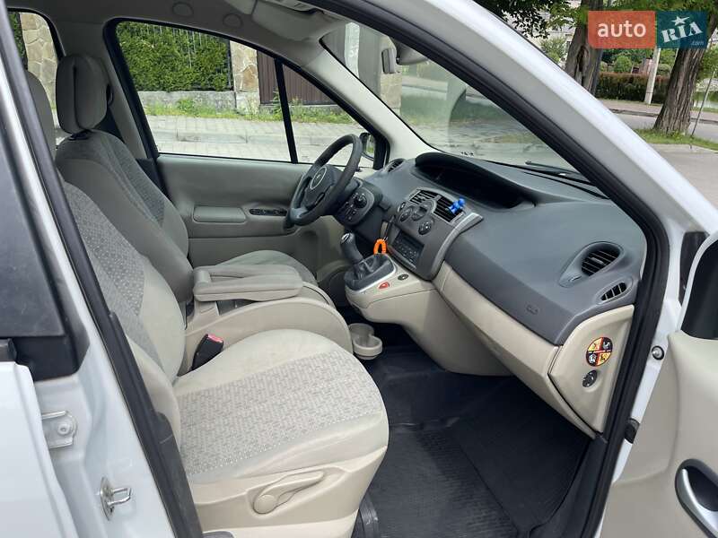 Минивэн Renault Scenic 2008 в Львове