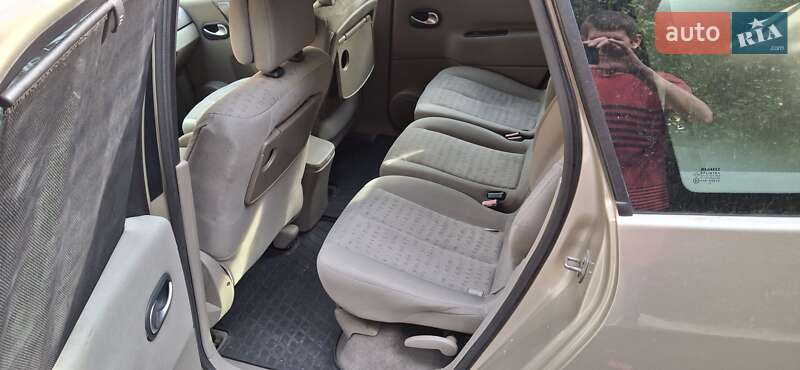 Минивэн Renault Scenic 2006 в Одессе