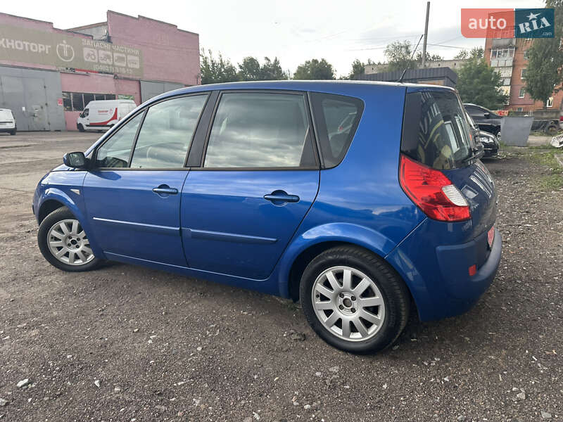 Минивэн Renault Scenic 2007 в Нежине