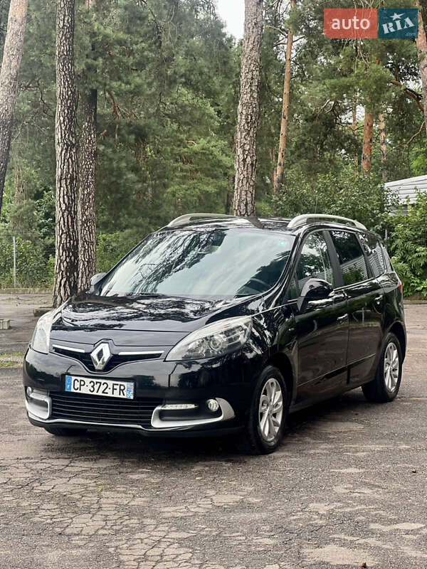 Мінівен Renault Scenic 2016 в 