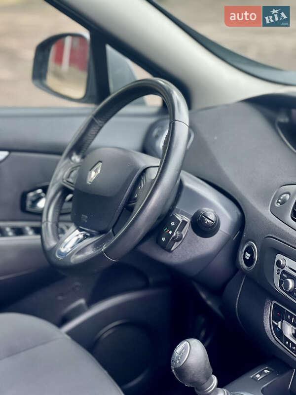 Мінівен Renault Scenic 2016 в Вінниці