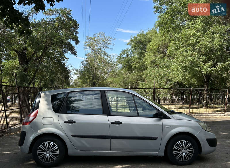 Минивэн Renault Scenic 2006 в Николаеве
