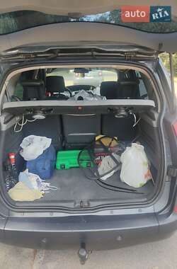 Минивэн Renault Scenic 2008 в 
