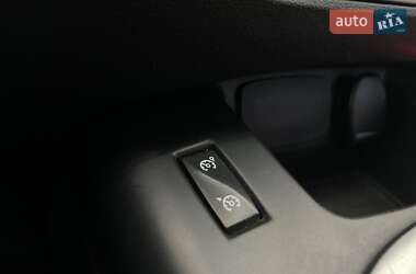 Минивэн Renault Scenic 2014 в 