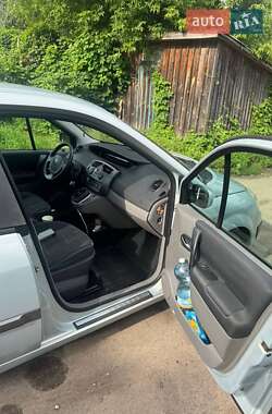Минивэн Renault Scenic 2003 в 