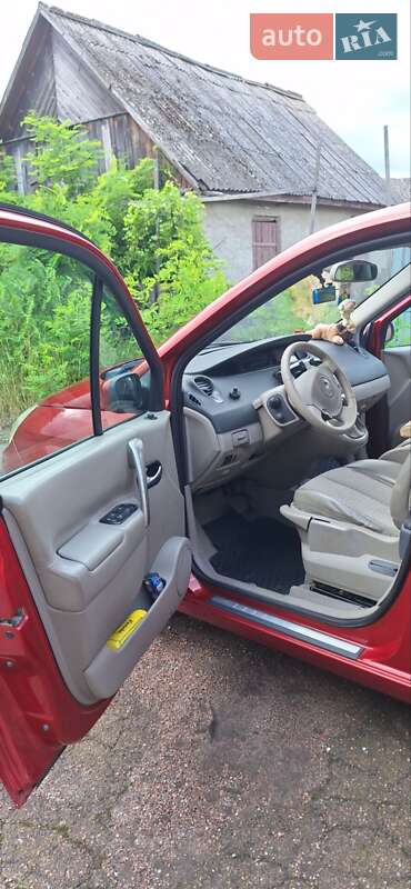 Минивэн Renault Scenic 2004 в Житомире