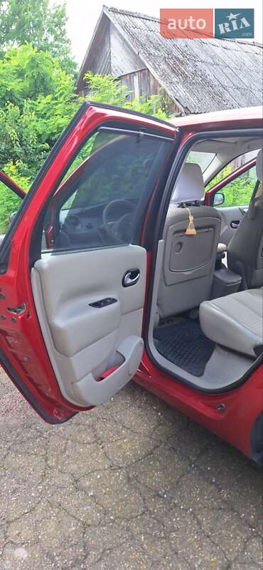 Минивэн Renault Scenic 2004 в Житомире