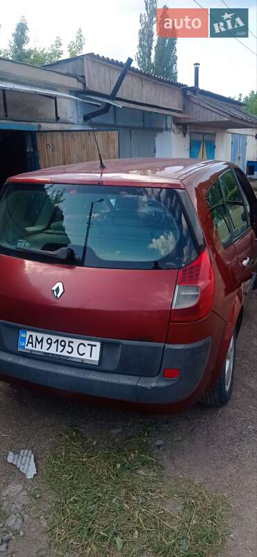 Минивэн Renault Scenic 2008 в Коростене