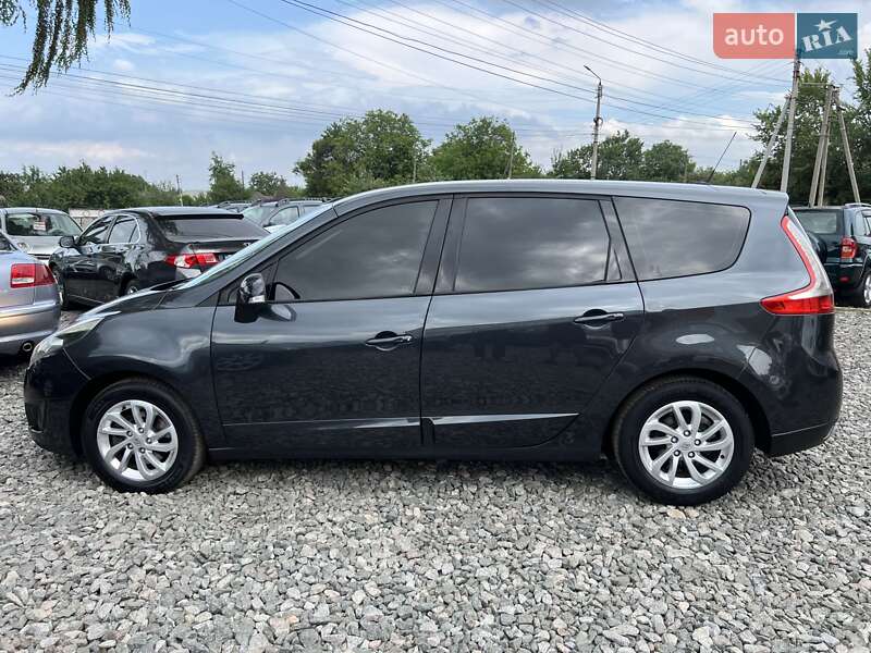 Минивэн Renault Scenic 2010 в Смеле