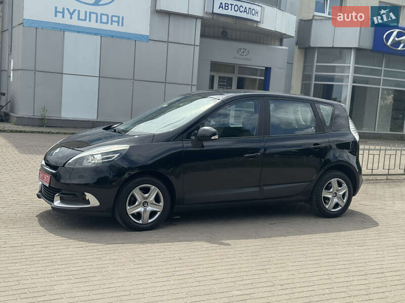 Минивэн Renault Scenic 2012 в Ровно