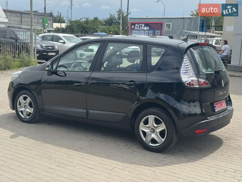 Минивэн Renault Scenic 2012 в Ровно