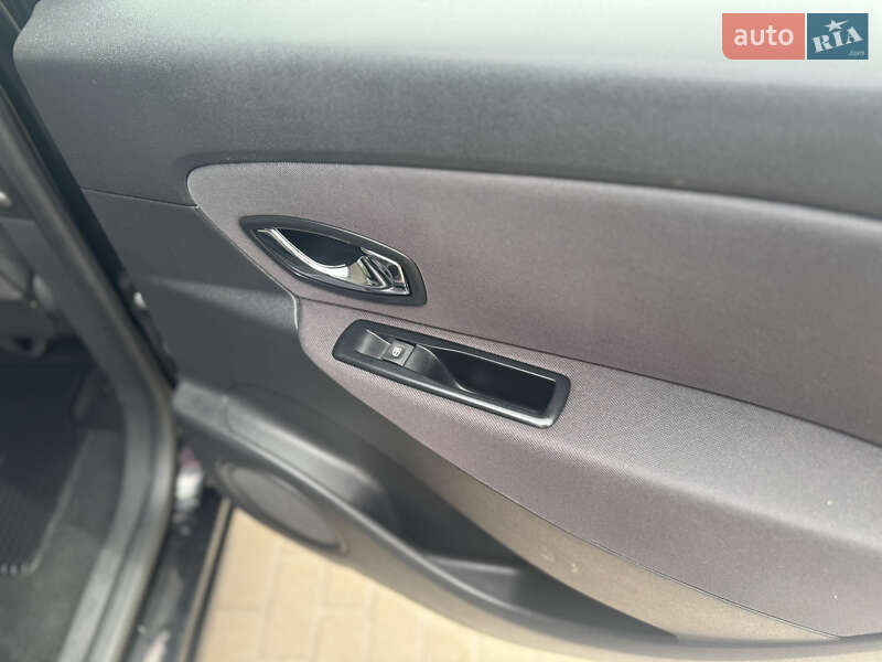 Минивэн Renault Scenic 2012 в Ровно