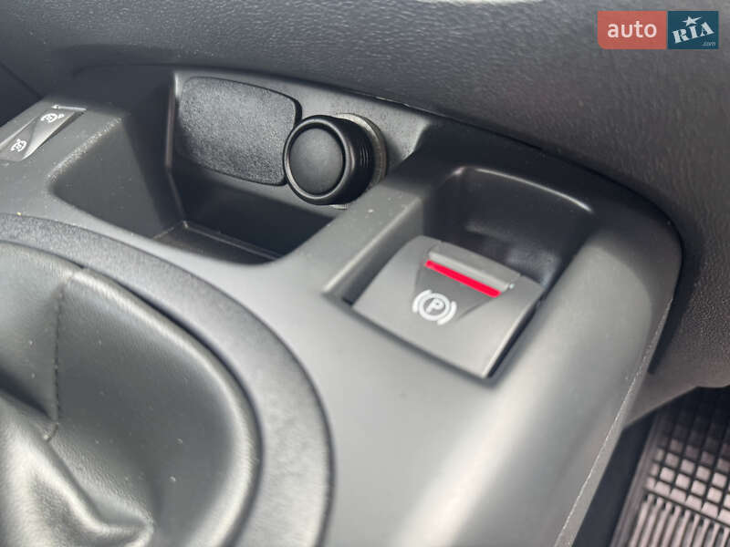 Минивэн Renault Scenic 2012 в Ровно