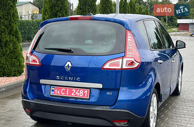 Минивэн Renault Scenic 2010 в 