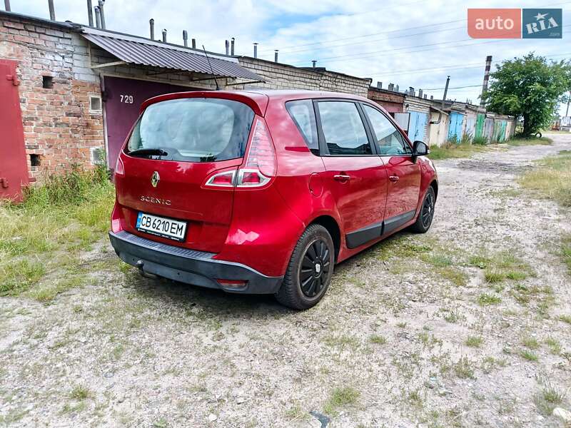 Минивэн Renault Scenic 2010 в Чернигове