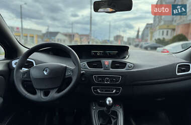 Мінівен Renault Scenic 2010 в 