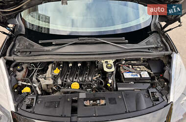 Мінівен Renault Scenic 2010 в 