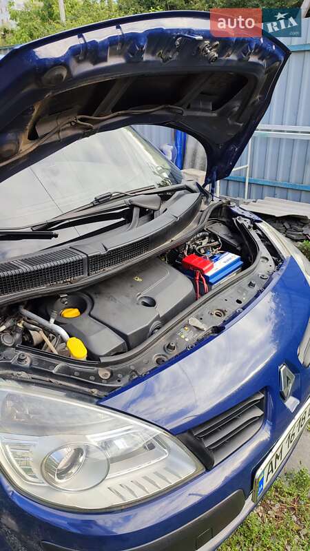 Минивэн Renault Scenic 2007 в Житомире