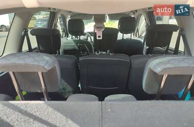 Минивэн Renault Scenic 2010 в 