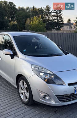 Минивэн Renault Scenic 2010 в Здолбунове