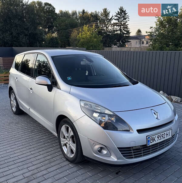 Renault Scenic 2010