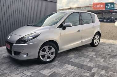 Минивэн Renault Scenic 2010 в Луцке