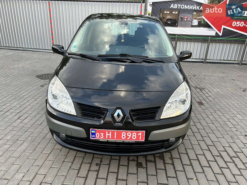 Минивэн Renault Scenic 2006 в Александрие