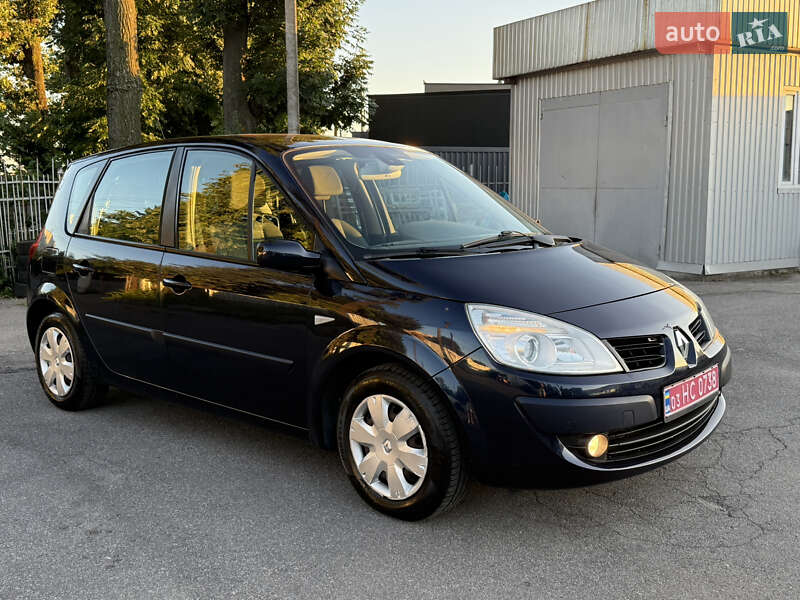 Минивэн Renault Scenic 2007 в 