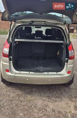 Минивэн Renault Scenic 2007 в 
