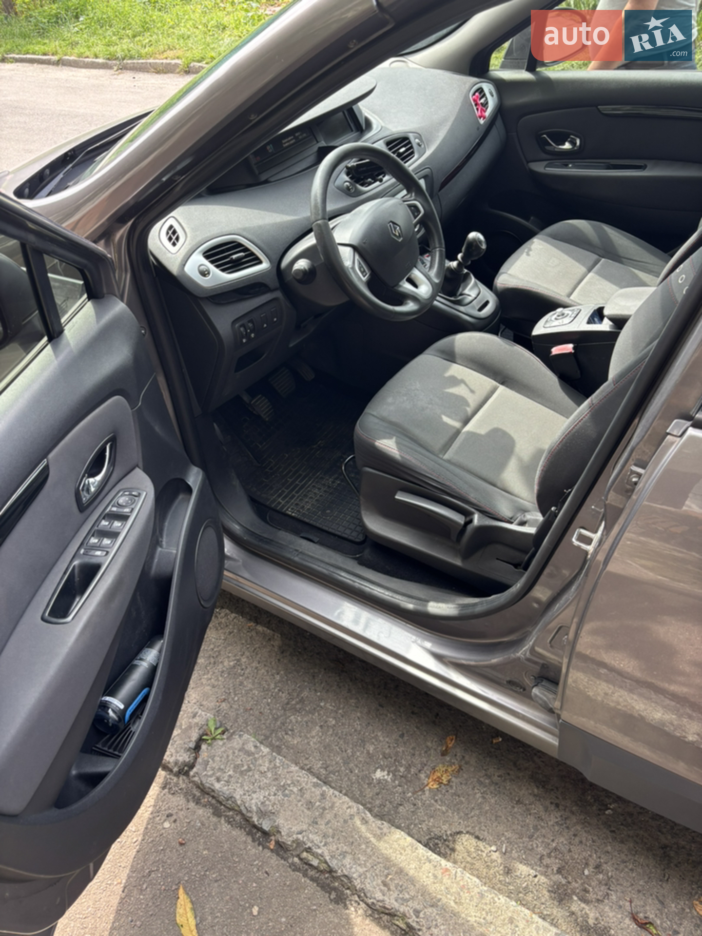 2012 Renault Scenic - мініатюра 19