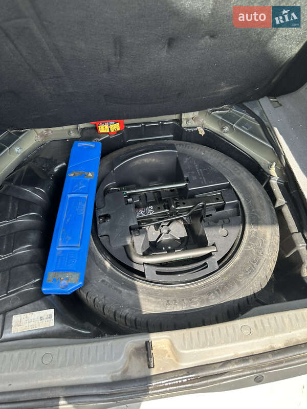 Минивэн Renault Scenic 2006 в Бахмаче