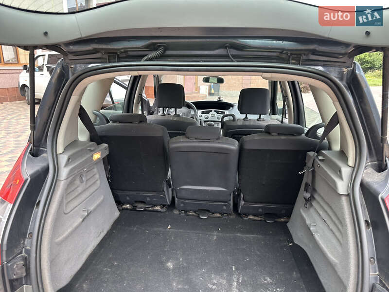 Минивэн Renault Scenic 2006 в Бахмаче