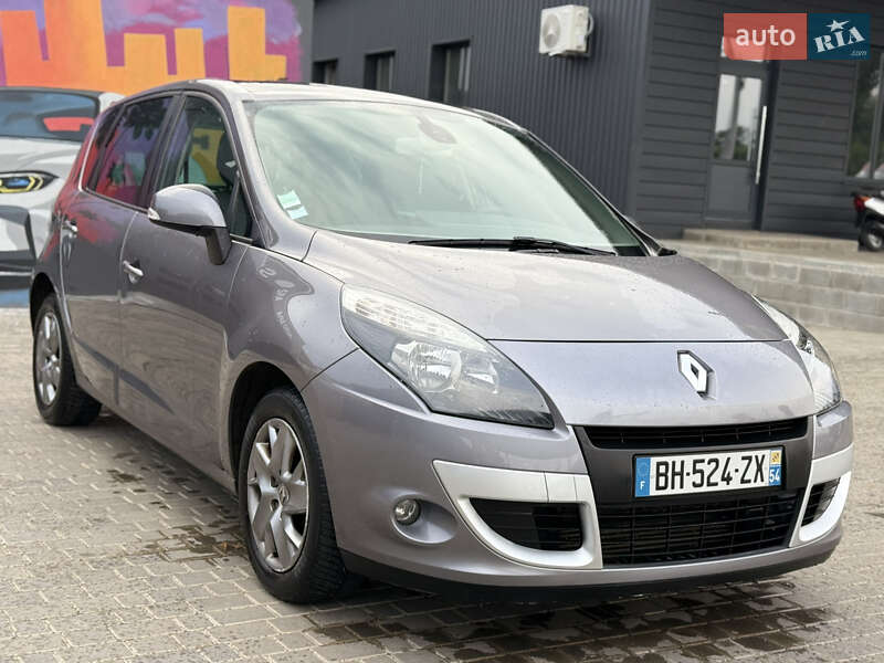 Мінівен Renault Scenic 2012 в Звенигородці