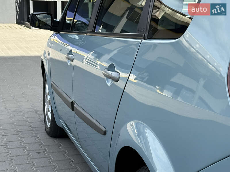 Мінівен Renault Scenic 2009 в Рівному