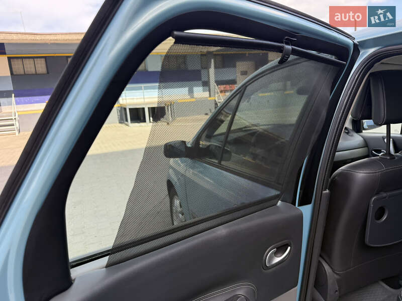 Мінівен Renault Scenic 2009 в Рівному